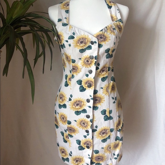 Dresses & Skirts - White Denim Sunflower Button Down Dress